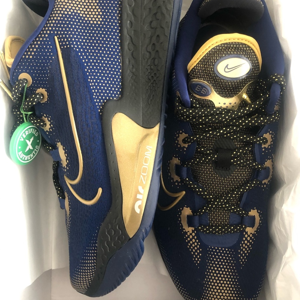 Nike Air zoom BB NXT